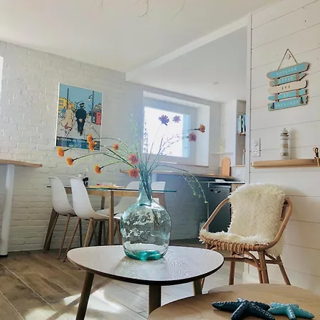 Face A La Mer, Bel *